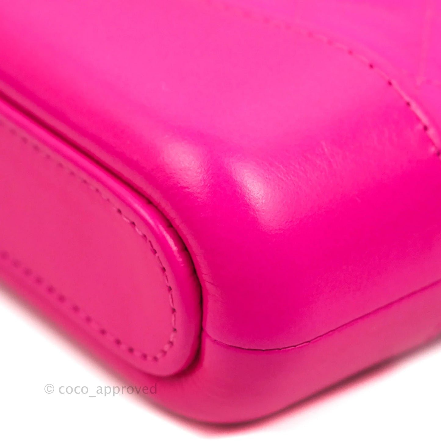 Chanel Gabrielle Clutch With Chain Goatskin Neo Pink Mixed Hardware