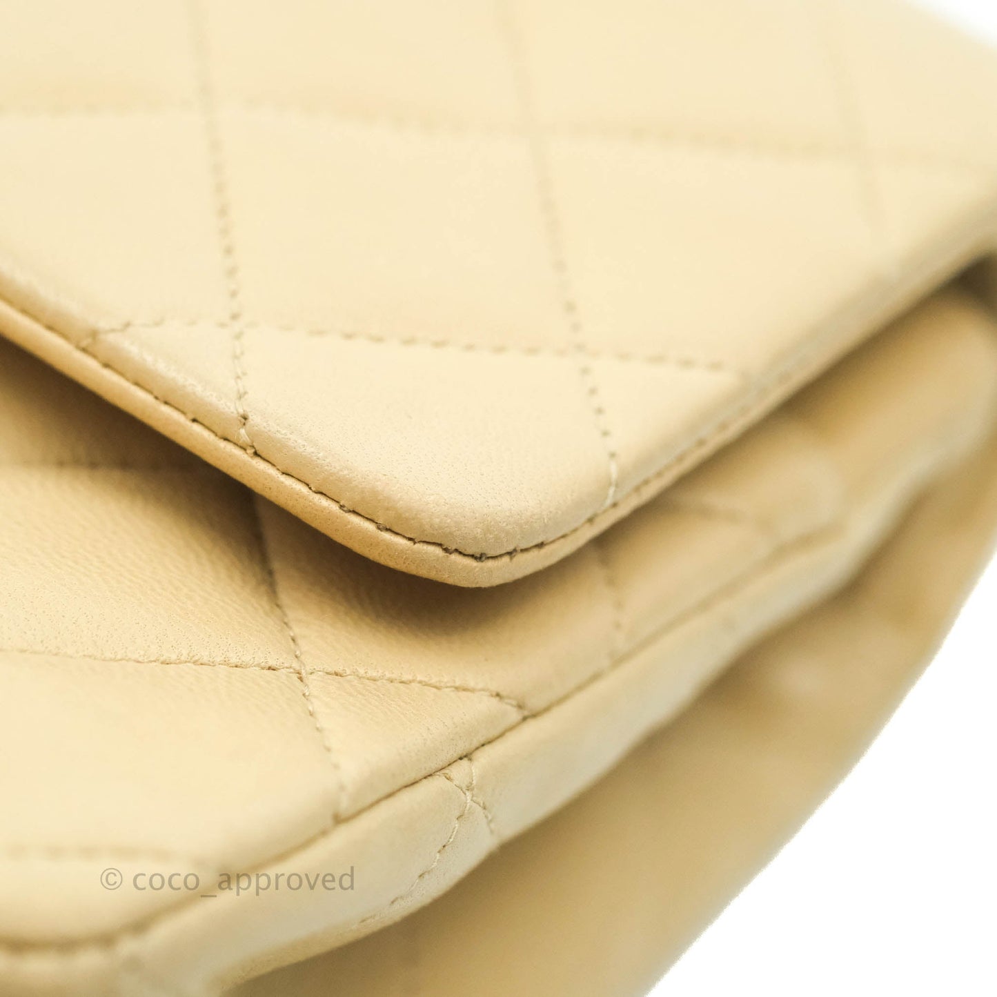 Chanel Vintage Classic M/L Medium Double Flap Bag Beige Lambskin 24K Gold Hardware