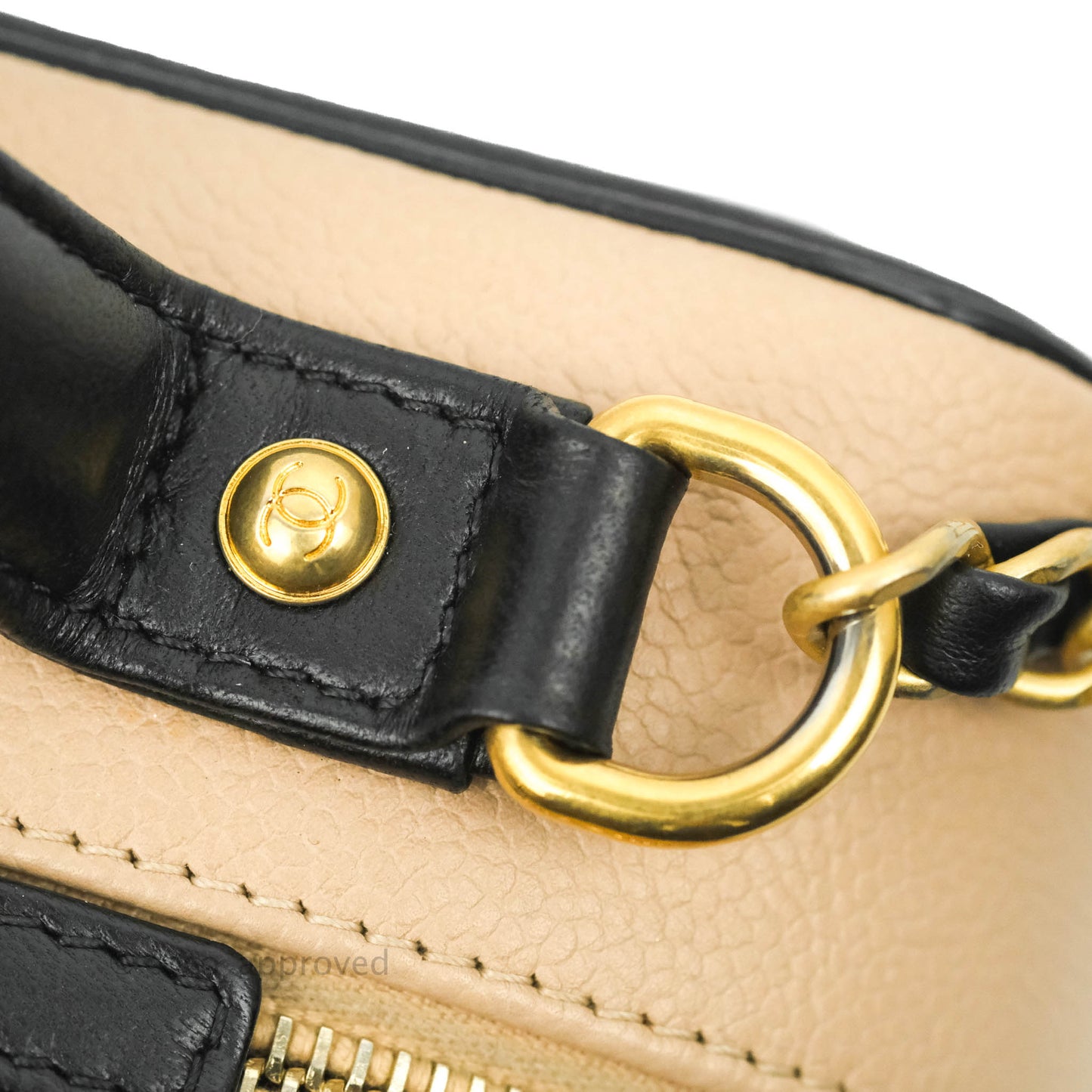 Chanel Quilted Medium CC Filigree Vanity Case Beige Caviar Gold Hardware