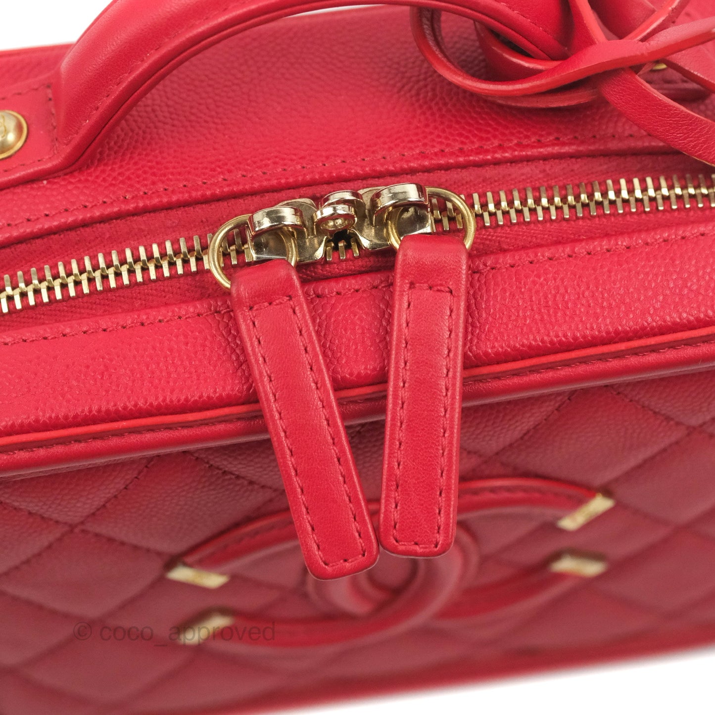 Chanel Quilted Small CC Filigree Vanity Case Red Caviar Gold Hardware