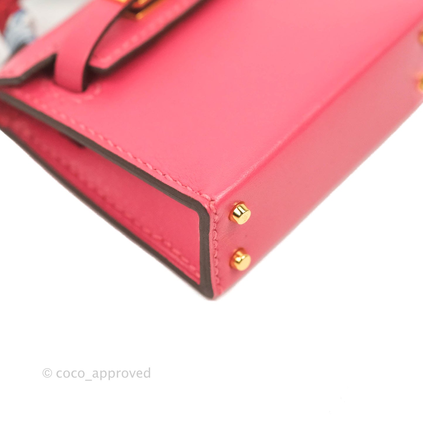 Hermès Kelly Twilly Around Bag Charm Pink Tadelakt Gold Hardware