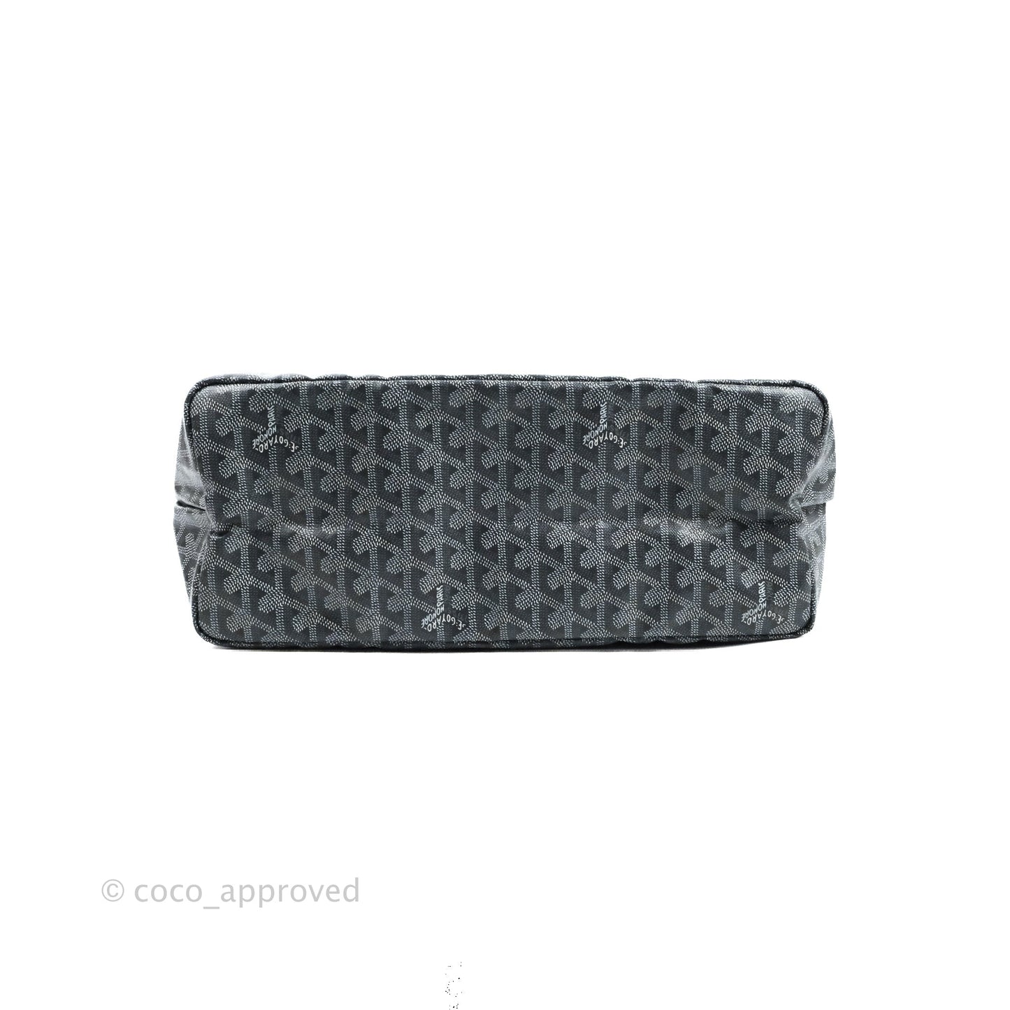 Goyard St Louis Tote PM ⁣⁣⁣⁣⁣⁣⁣⁣⁣⁣⁣⁣⁣⁣⁣⁣⁣⁣⁣⁣Goyardine Canvas Grey