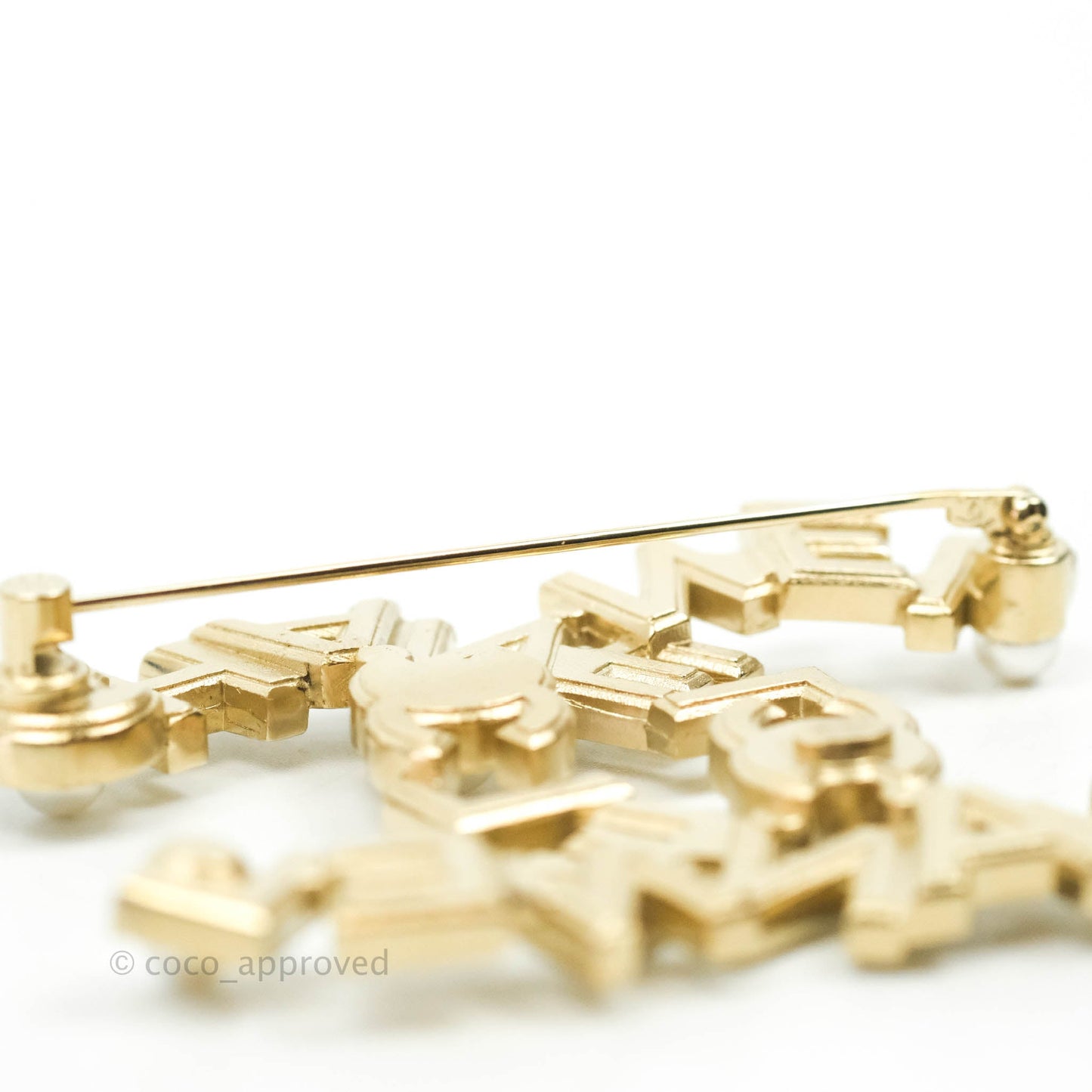 Chanel CC Crystal Pearl Brooch Gold Tone 20B