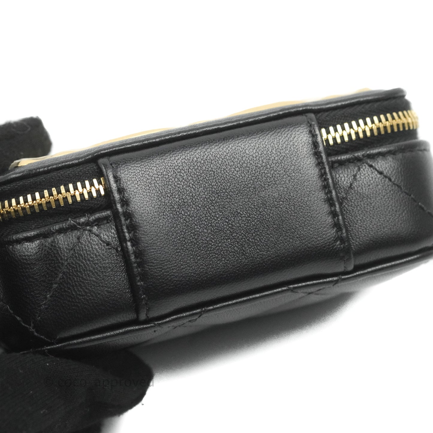 Chanel Quilted Mini Golden Plate Vanity Case With Chain Black Lambskin Gold Hardware