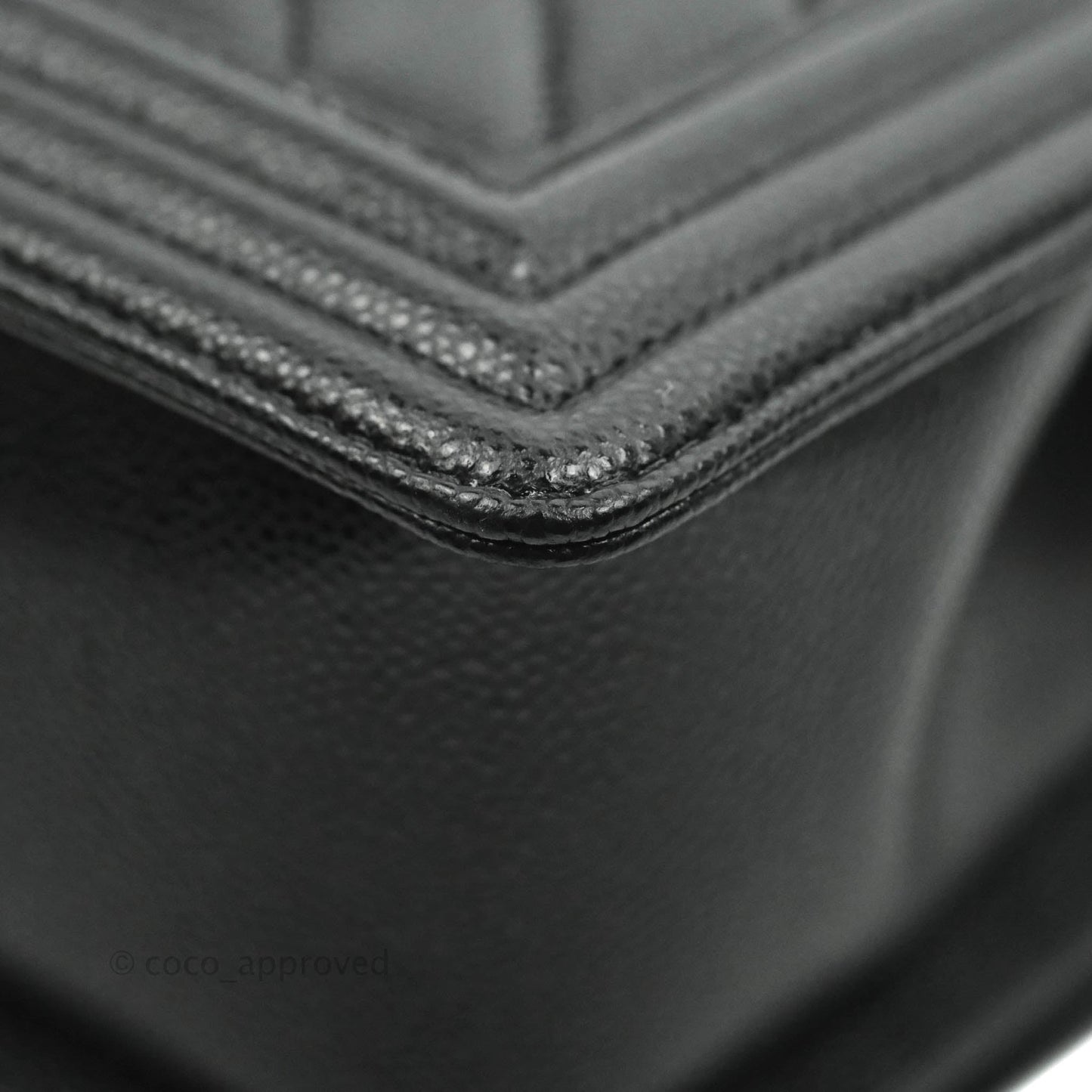 Chanel Boy Chevron Medium Black Caviar Gold Hardware