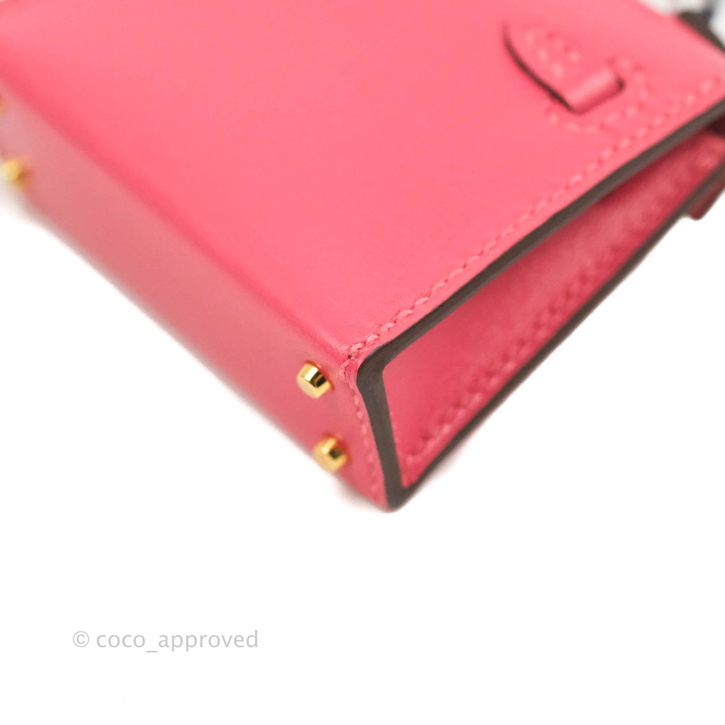 Hermès Kelly Twilly Around Bag Charm Pink Tadelakt Gold Hardware