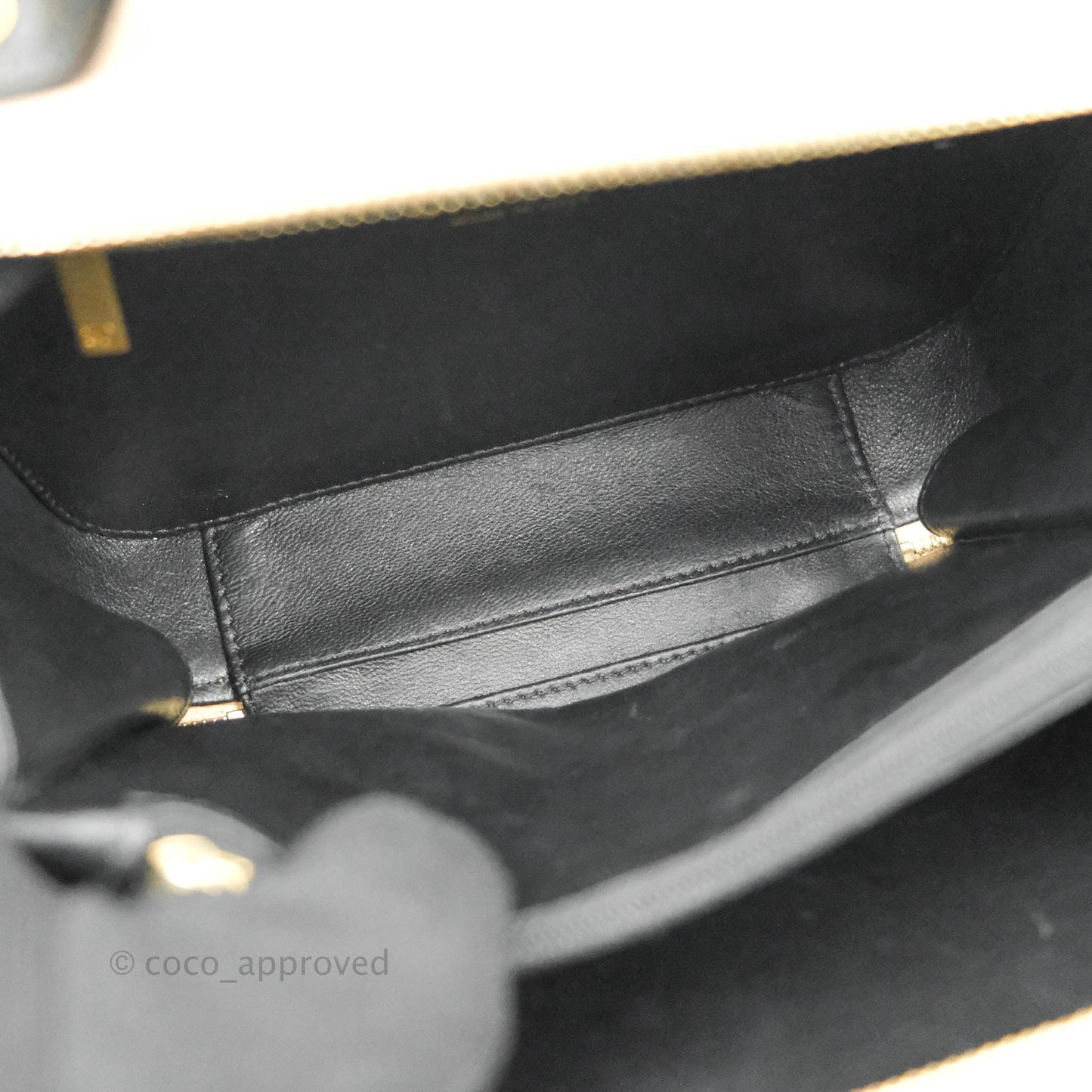 Chanel Quilted Medium CC Filigree Vanity Case Beige Caviar Gold Hardware