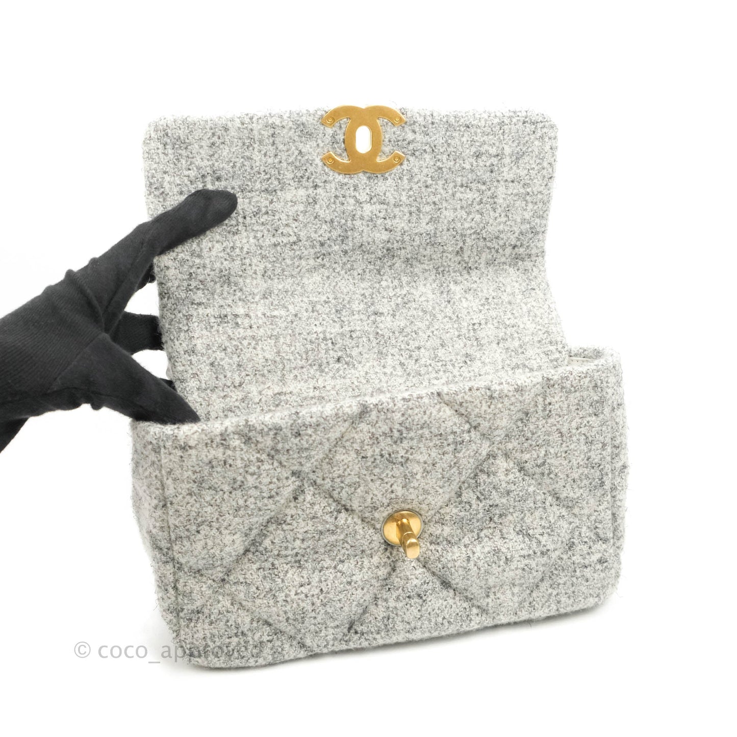 Chanel 19 Small Tweed Light Grey Mixed Hardware