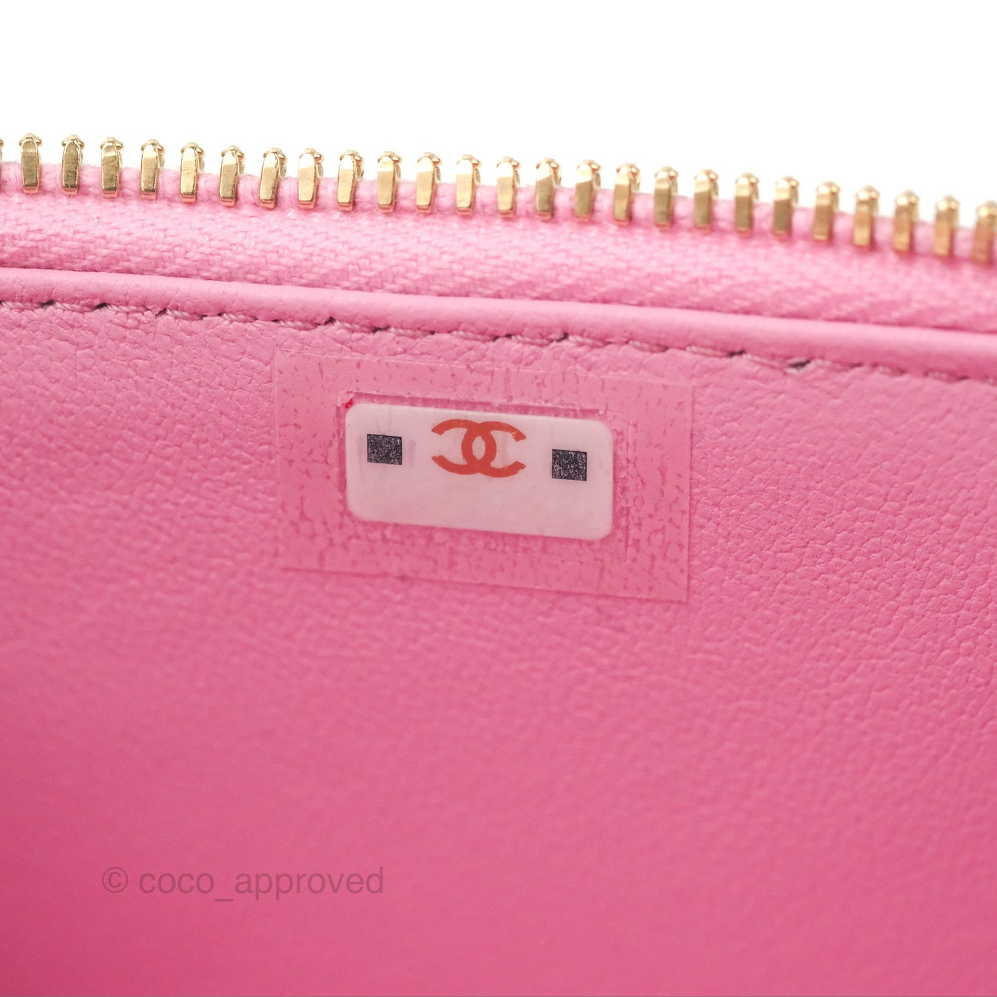 Chanel Quilted Heart Crush Mini Vanity With Chain Pink Caviar Aged Gold Hardware