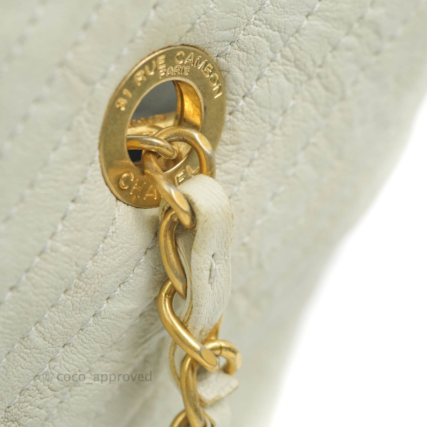 Chanel Chevron Surpique Tote White Crumpled Calfskin Aged Gold Hardware