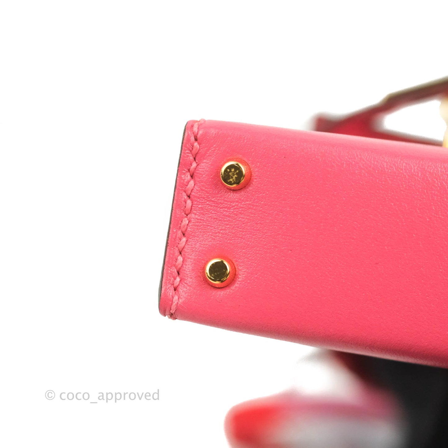 Hermès Kelly Twilly Around Bag Charm Pink Tadelakt Gold Hardware