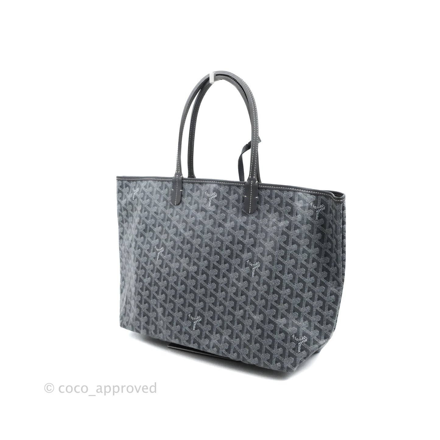 Goyard St Louis Tote PM ⁣⁣⁣⁣⁣⁣⁣⁣⁣⁣⁣⁣⁣⁣⁣⁣⁣⁣⁣⁣Goyardine Canvas Grey