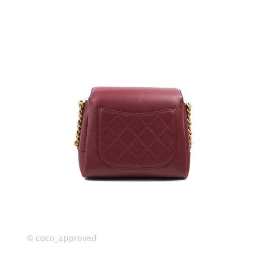 Chanel Flap Bag Dark Red Calfskin Aged Gold Hardware