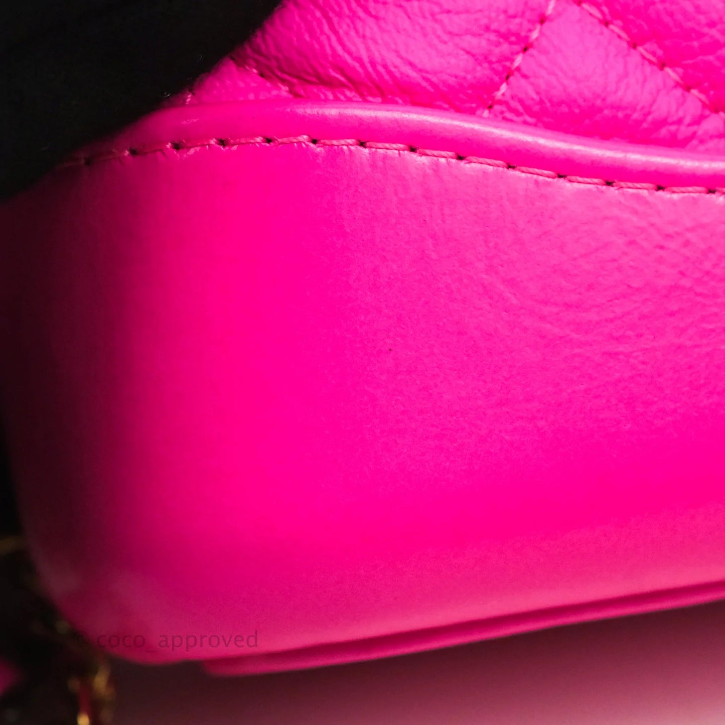 Chanel Gabrielle Clutch With Chain Goatskin Neo Pink Mixed Hardware