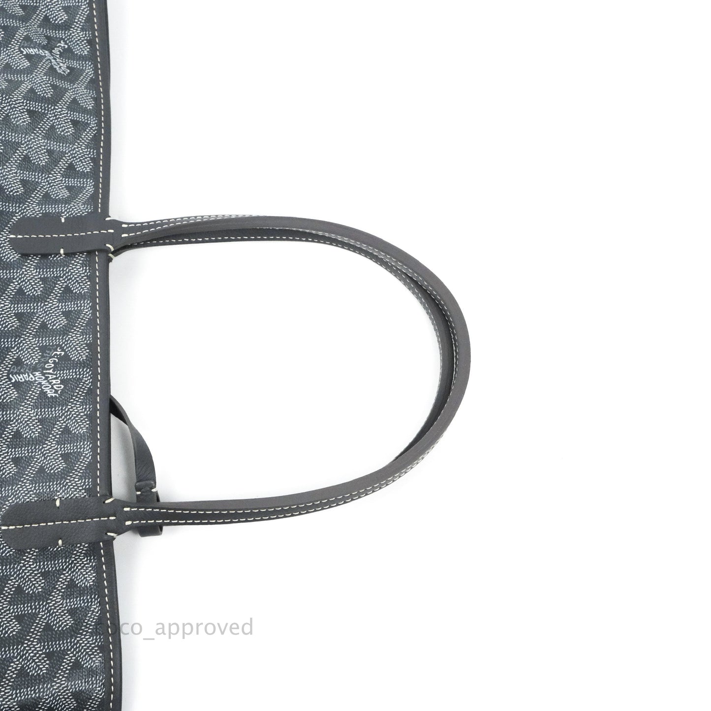 Goyard St Louis Tote PM ⁣⁣⁣⁣⁣⁣⁣⁣⁣⁣⁣⁣⁣⁣⁣⁣⁣⁣⁣⁣Goyardine Canvas Grey