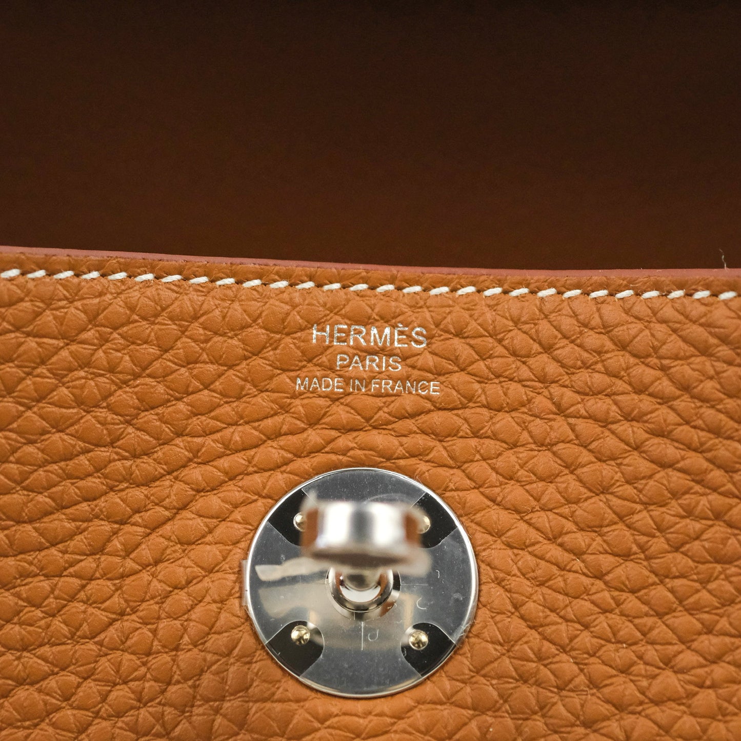 Hermès Lindy 26 Taurillon Clemence Gold Palladium Hardware