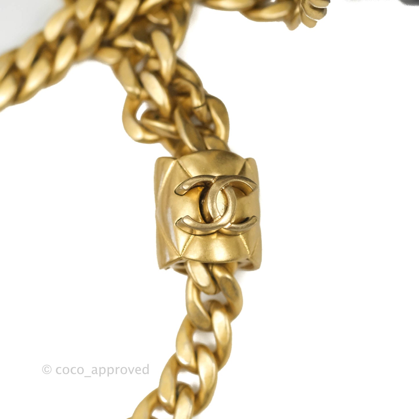 Chanel Vanity with Adjustable Chain Black Lambskin Aged Gold Hardware 22K