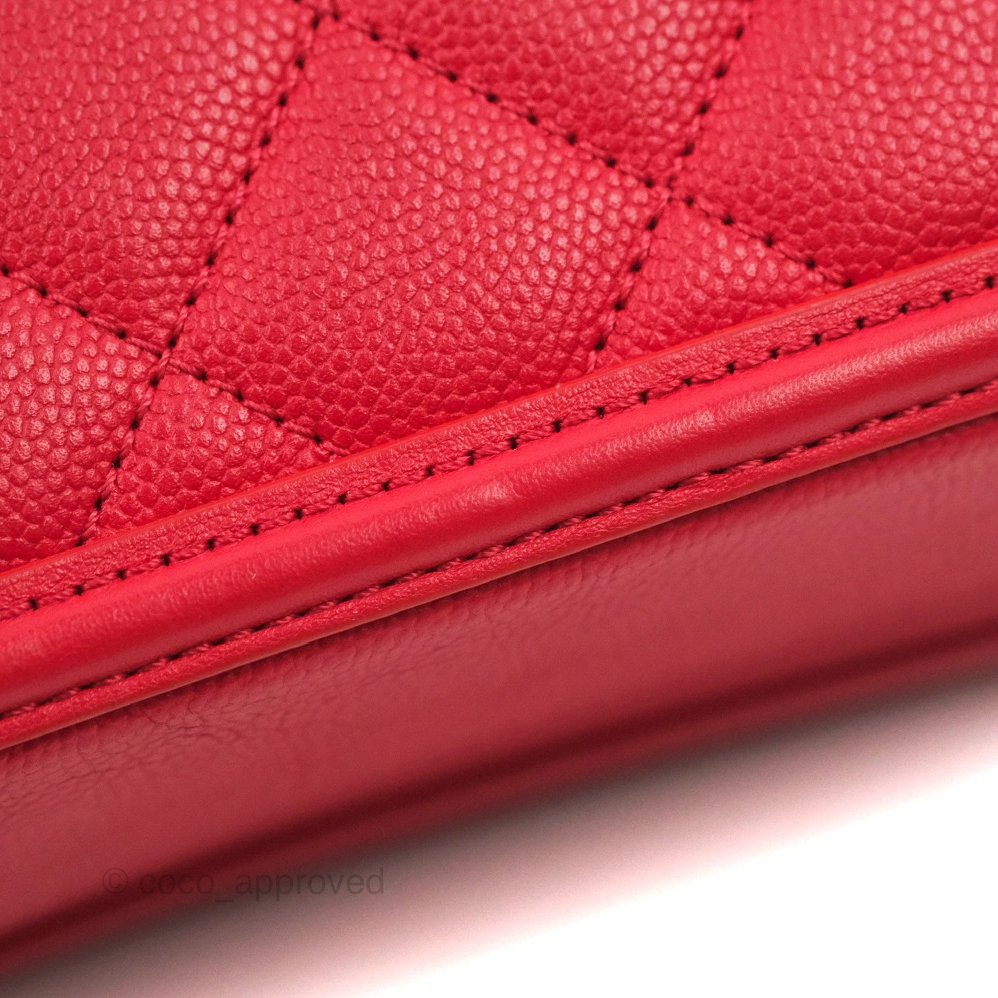 Chanel Quilted Small CC Filigree Vanity Case Red Caviar Gold Hardware