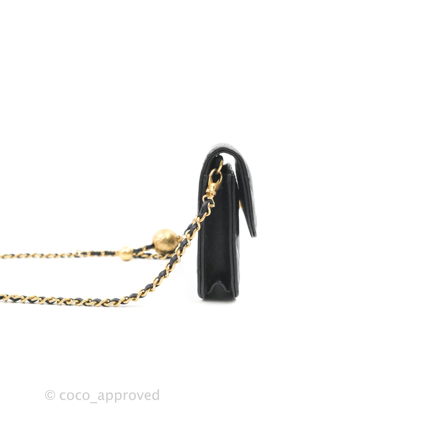 Chanel Pearl Crush Card Holder Black Lambskin Aged Gold Hardware