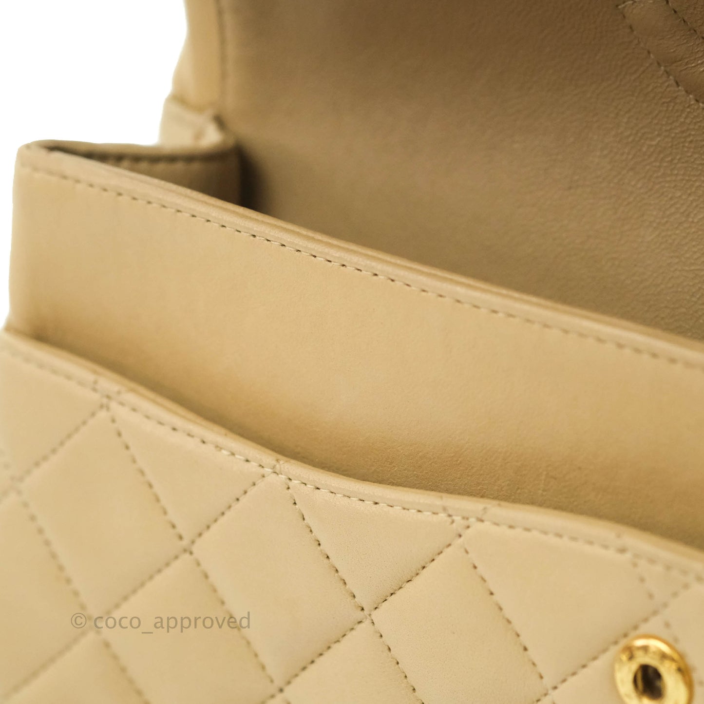 Chanel Vintage Classic M/L Medium Double Flap Bag Beige Lambskin 24K Gold Hardware