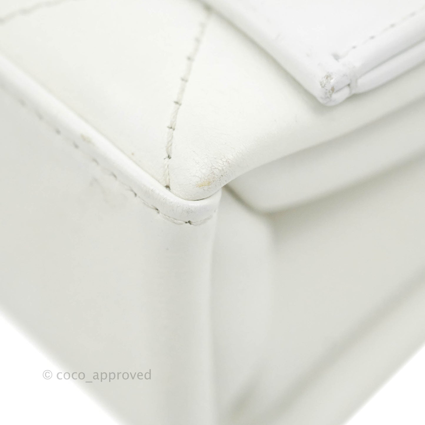 Chanel Flap Bag White Calfskin Gold Hardware 19S