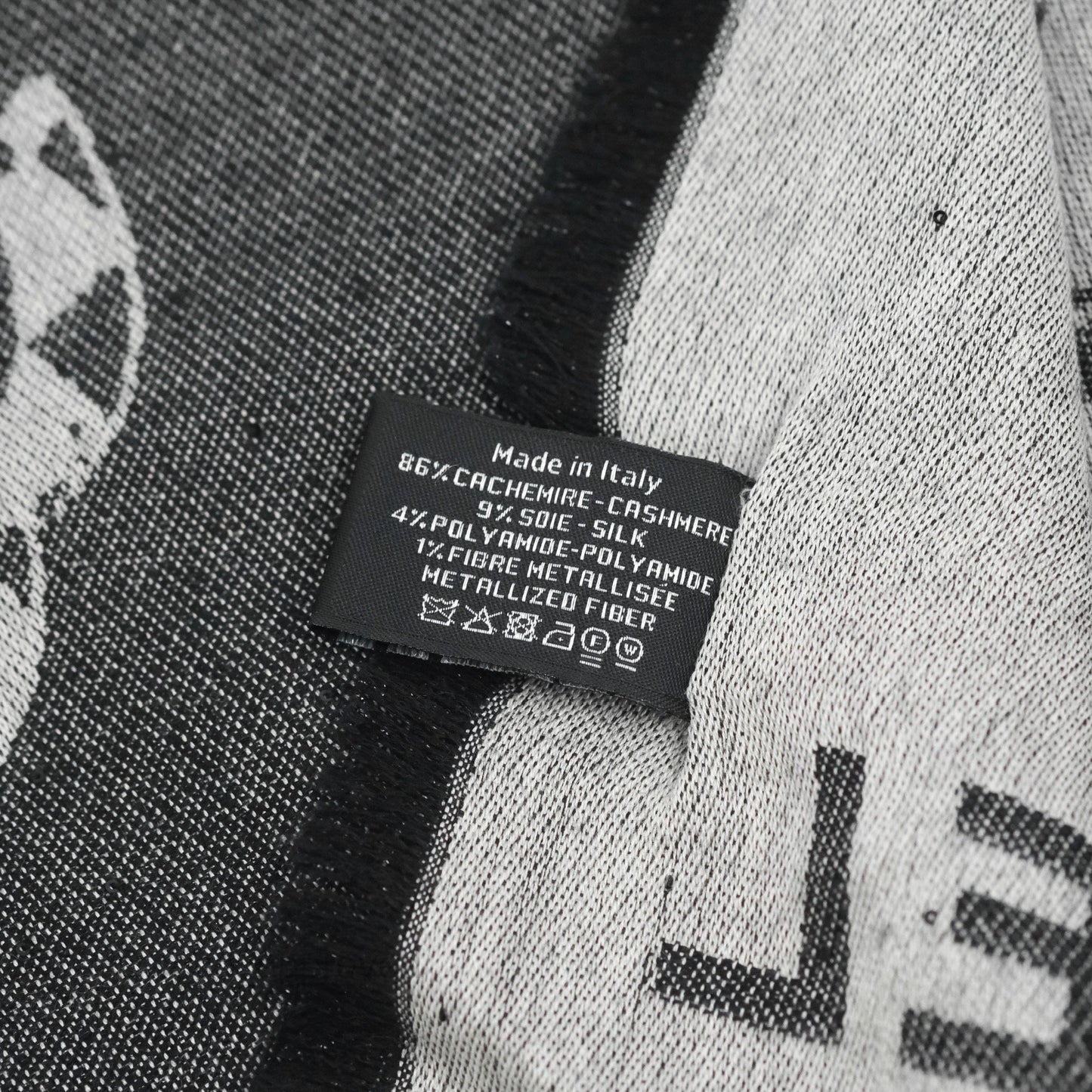 Chanel CC Sequin Stole Grey Cashmere/multi-fabric