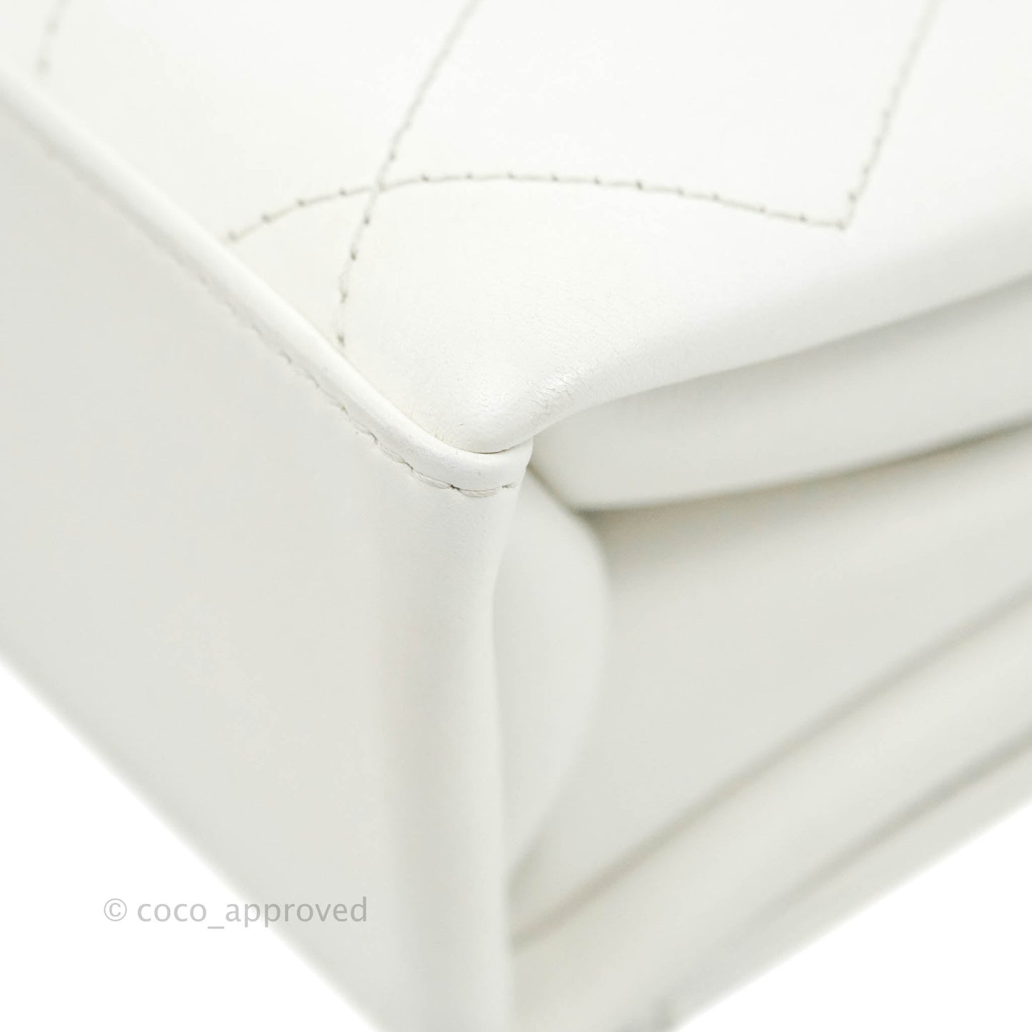 Chanel Flap Bag White Calfskin Gold Hardware 19S