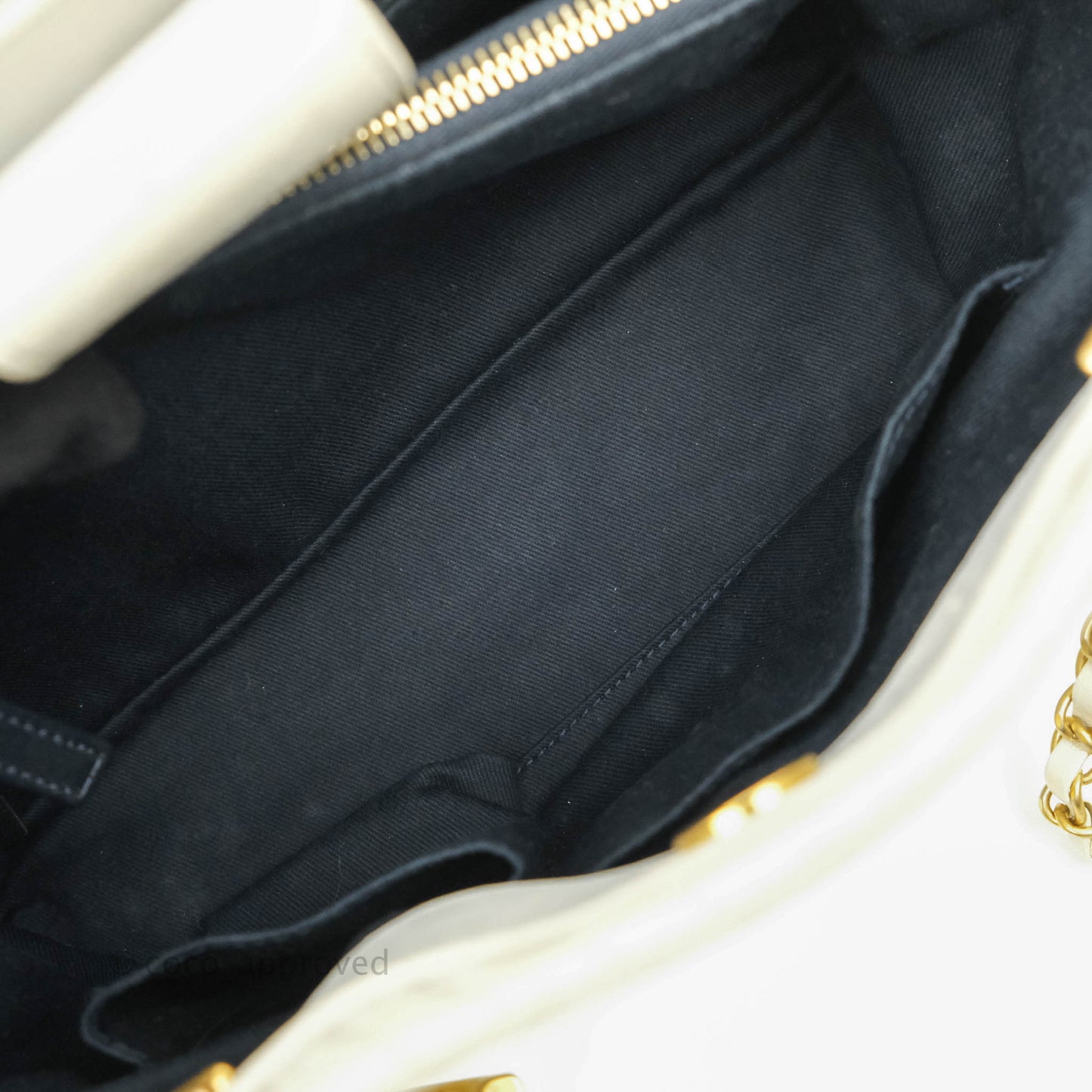 Chanel Chevron Surpique Tote White Crumpled Calfskin Aged Gold Hardware