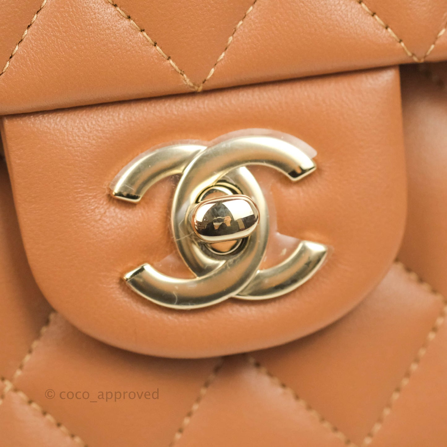 Chanel Classic Small S/M Flap Dark Beige Caramel Lambskin Gold Hardware 22S