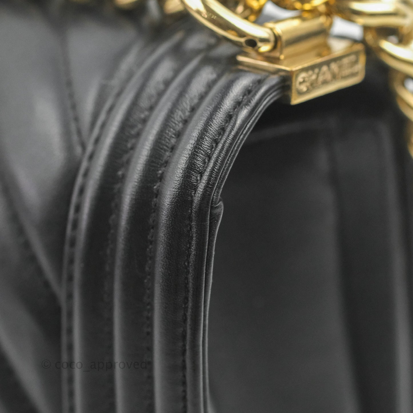 Chanel Chevron Medium Boy Black Calfskin Gold Hardware