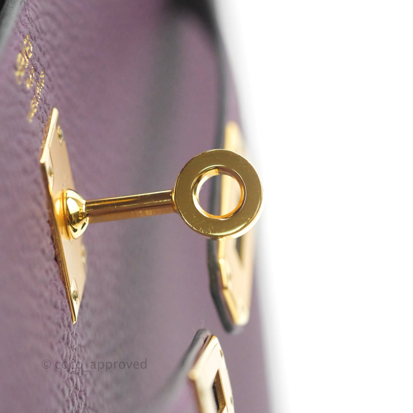Hermès Retourne Kelly 25 Cassis Gold Hardware