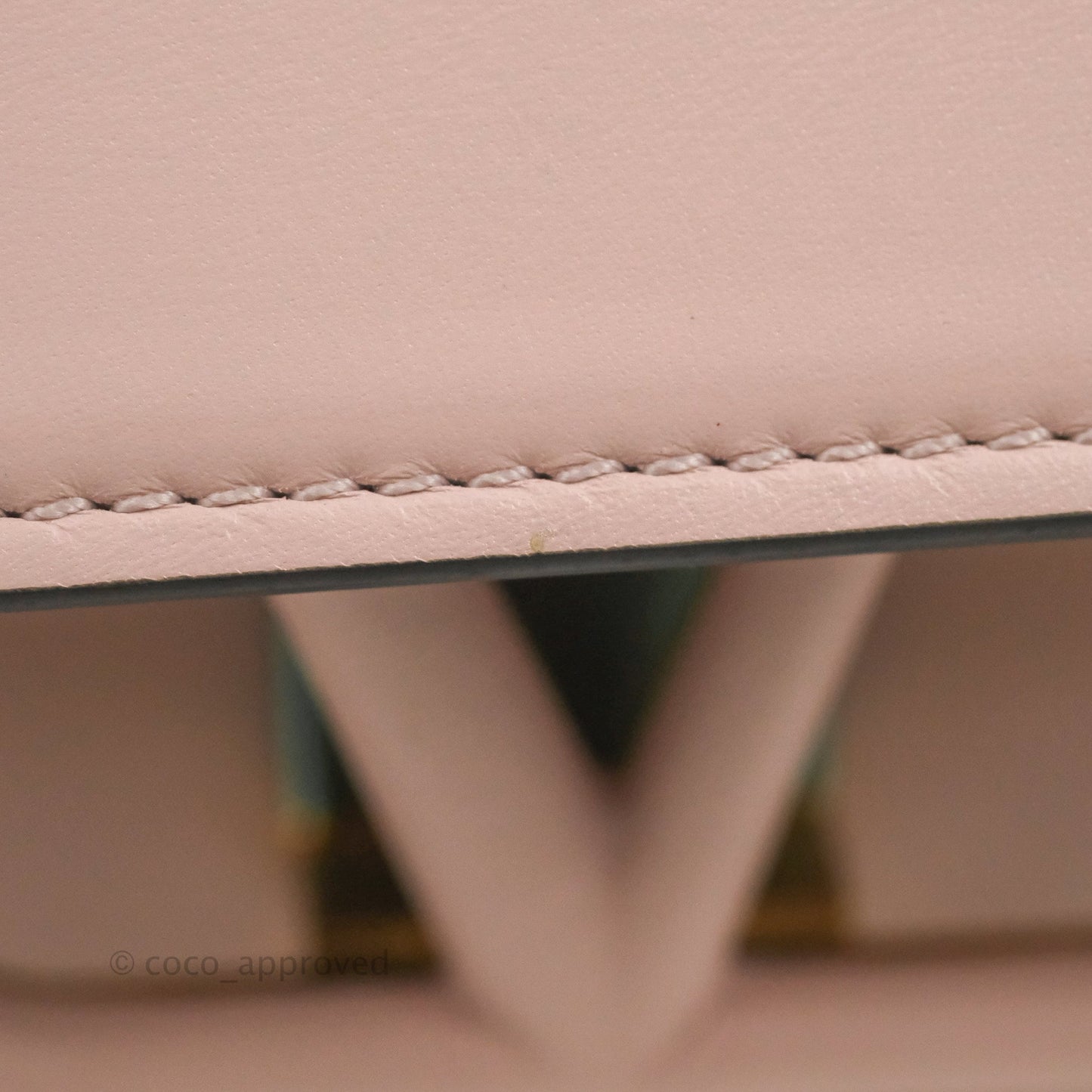 Valentino Garavani Small Vsling Grainy Calfskin Bag Light Pink Aged Gold Hardware