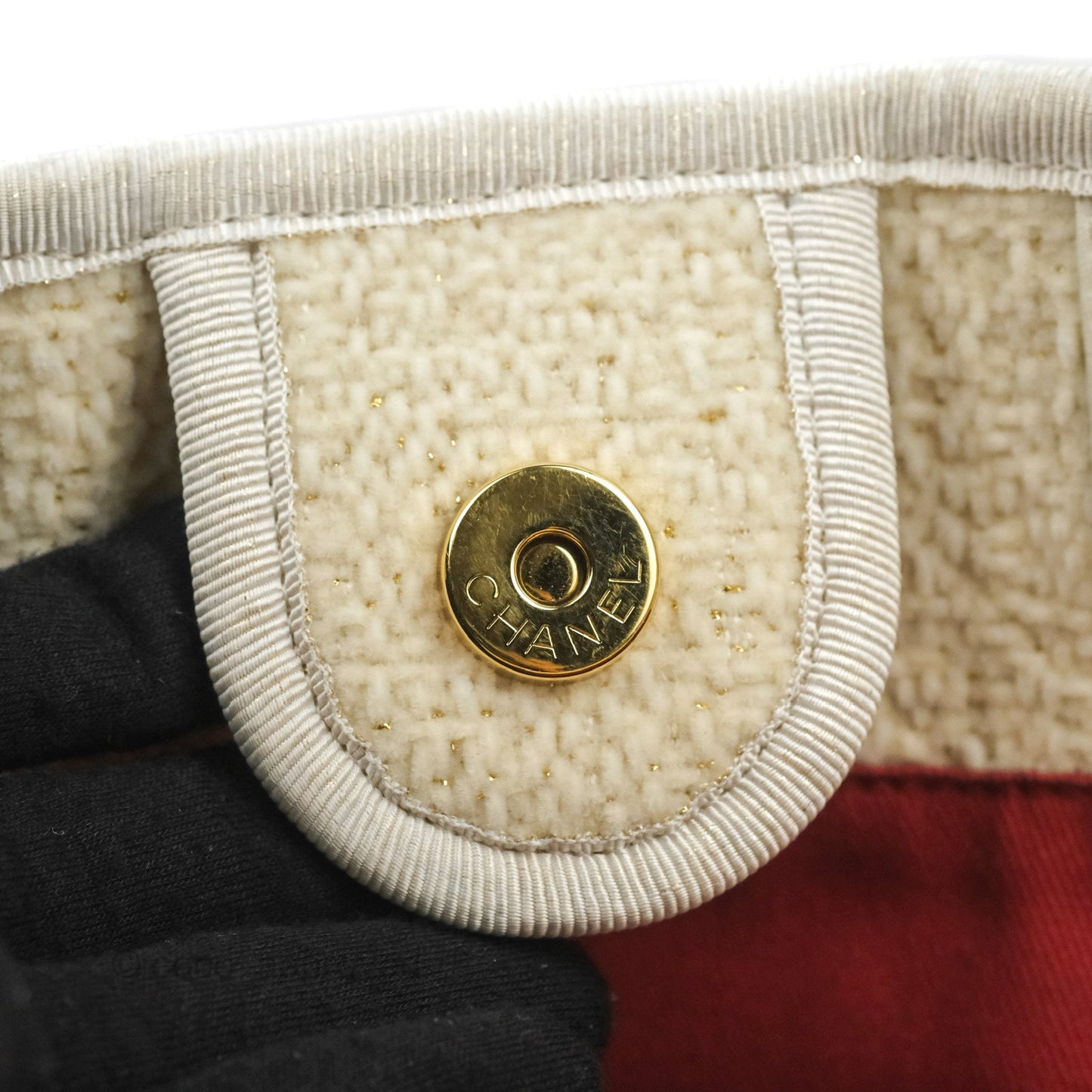 Chanel Medium Deauville Tote Ivory Lurex Boucle 19A