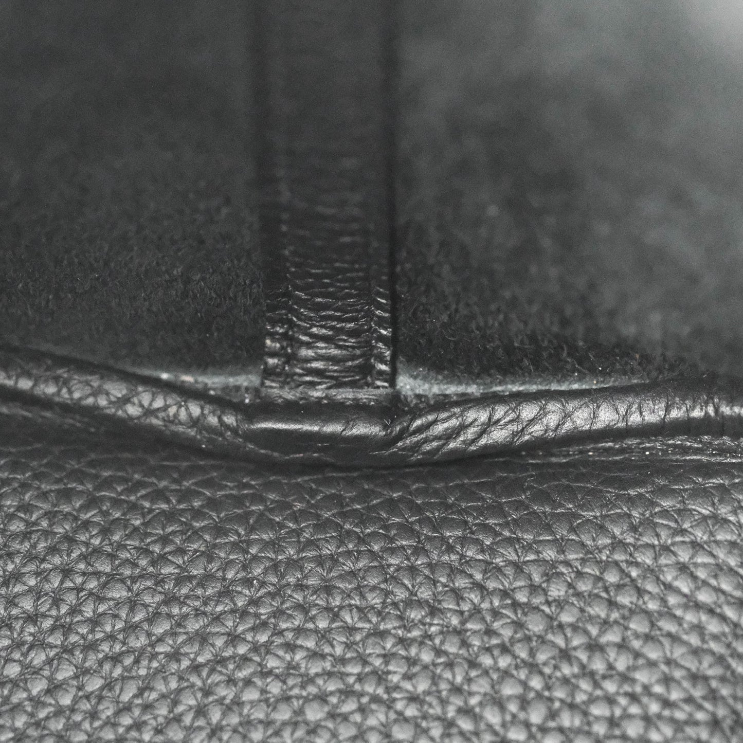 Hermès Taurillon Clemence Picotin Lock 18 PM Black Palladium Hardware