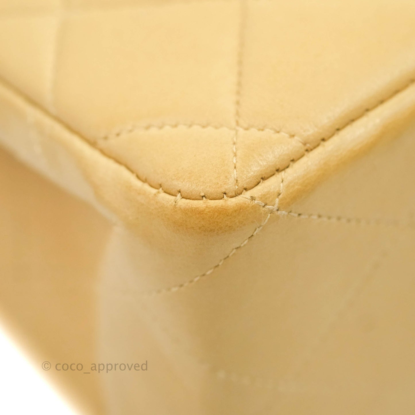 Chanel Classic Vintage Jumbo Single Flap Beige Lambskin Gold Hardware