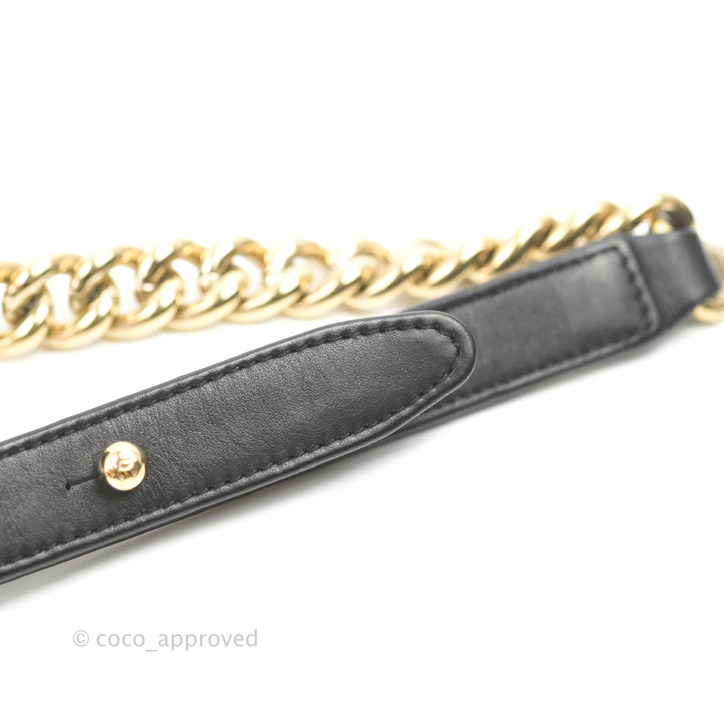 Chanel Chevron Medium Boy Black Calfskin Gold Hardware