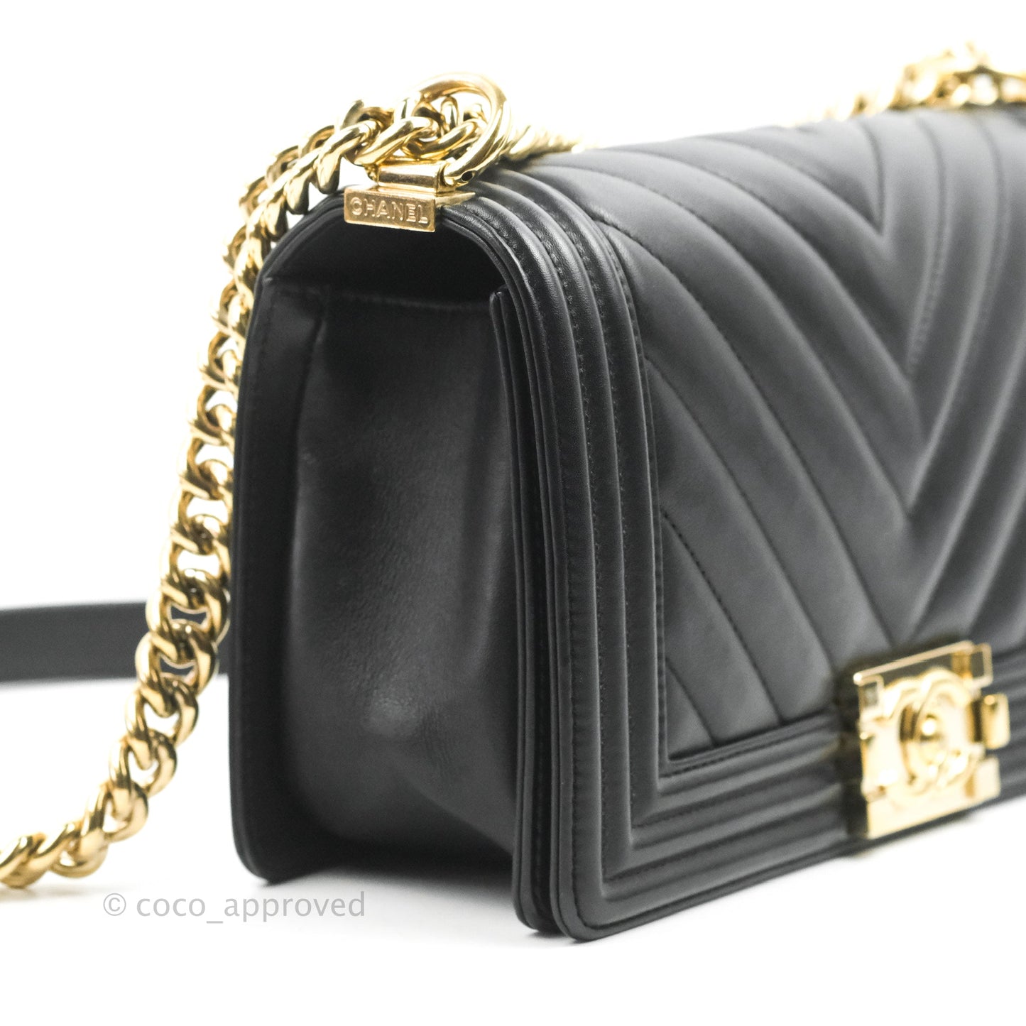 Chanel Chevron Medium Boy Black Calfskin Gold Hardware