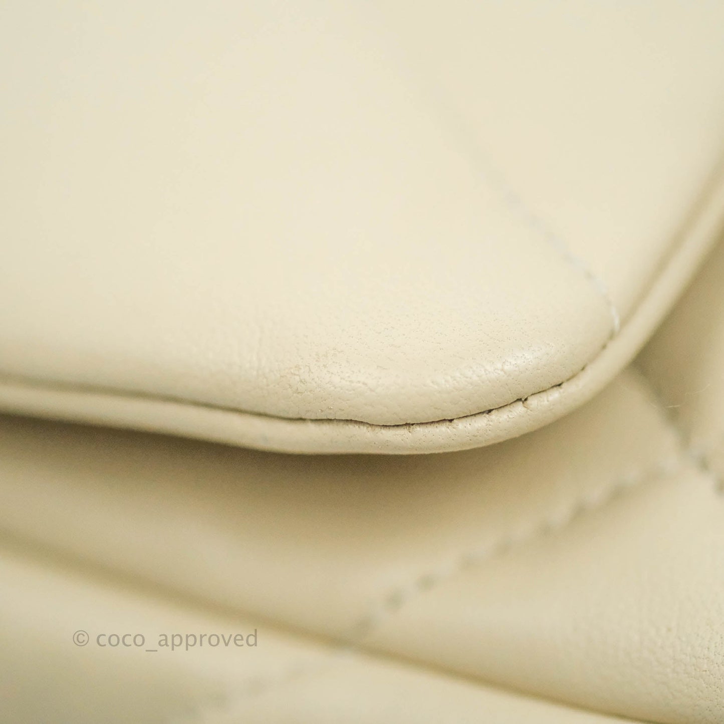 Chanel 19 Small Light Beige Lambskin Mixed Hardware 21C