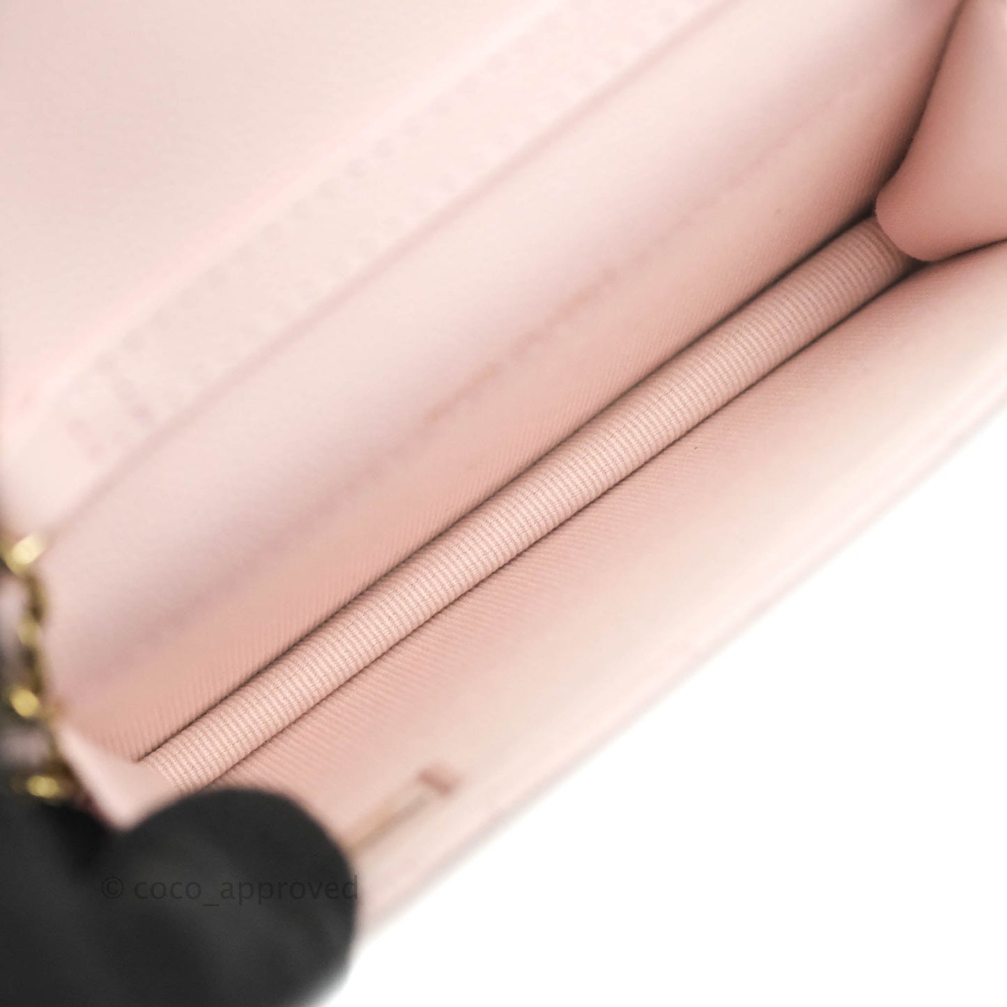 Chanel Mini Wallet With Chain Light Pink Caviar Gold Hardware