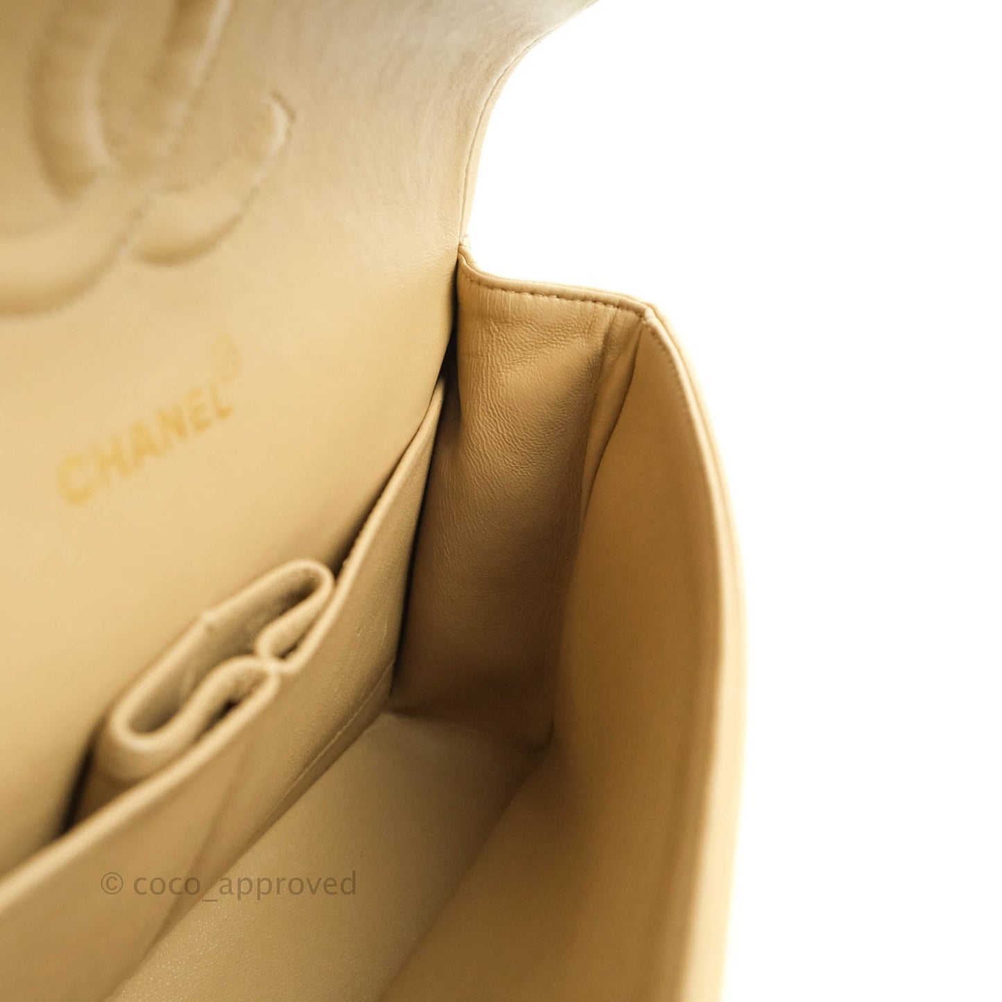 Chanel Vintage Classic M/L Medium Double Flap Bag Beige Lambskin 24K Gold Hardware
