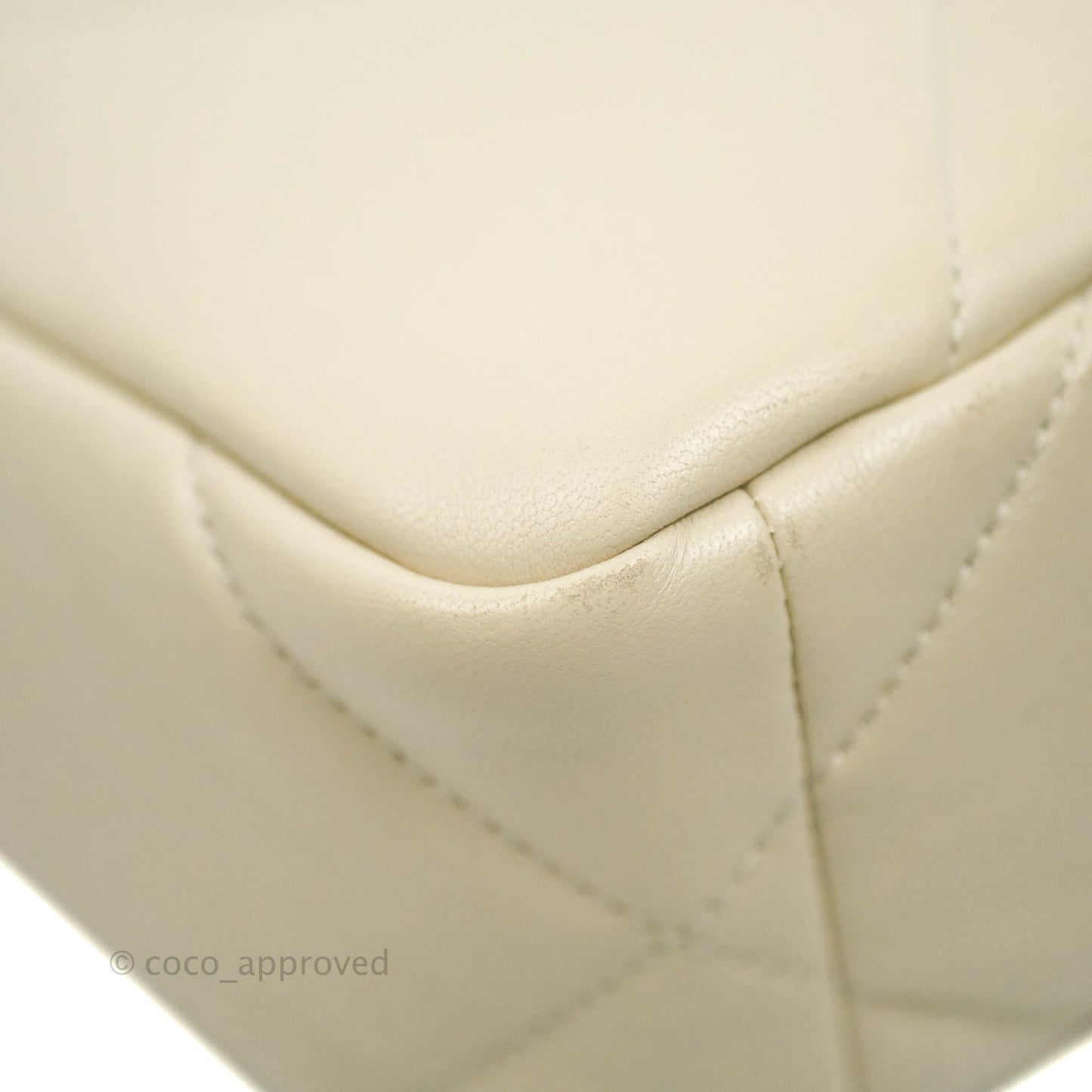 Chanel 19 Small Light Beige Lambskin Mixed Hardware 21C