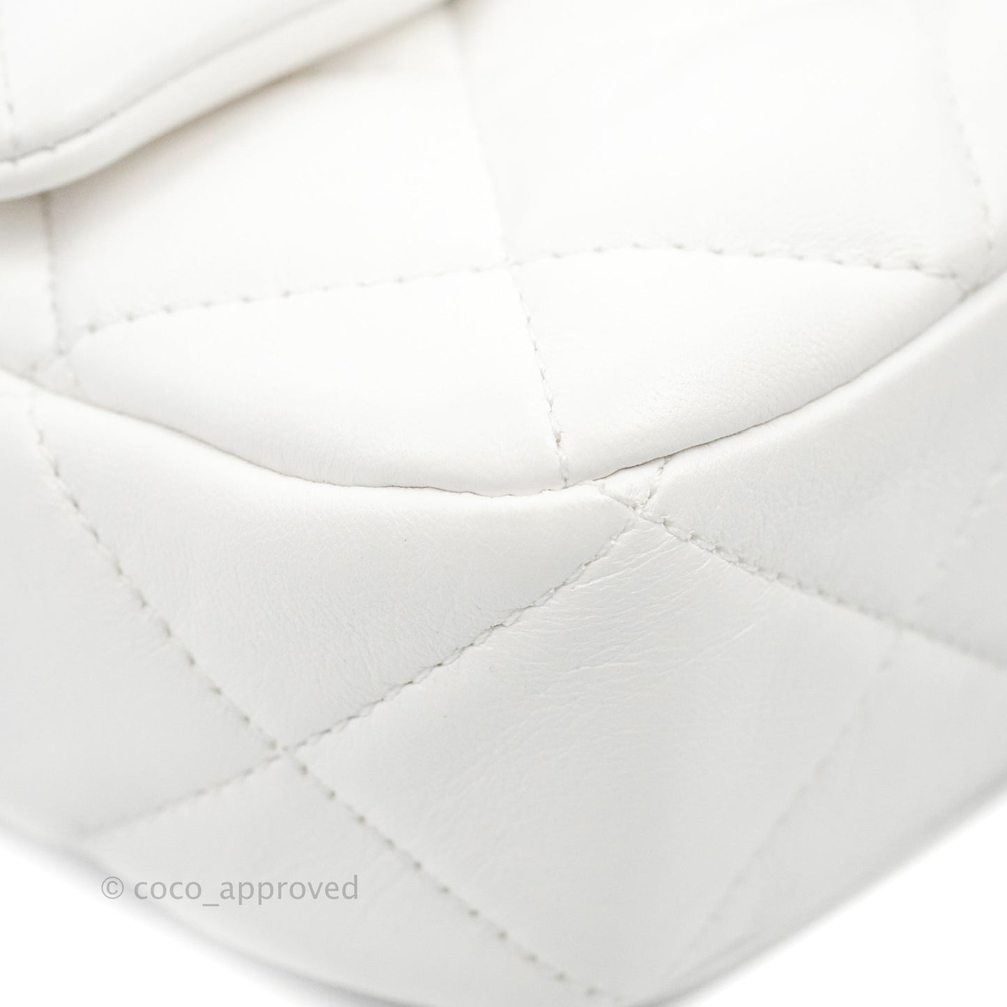 Chanel Small Flap Bag White Lambskin Aged Gold and Lacquered Metal 22S