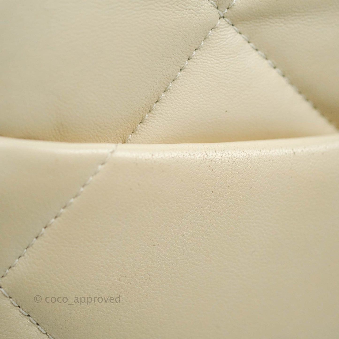 Chanel 19 Small Light Beige Lambskin Mixed Hardware 21C