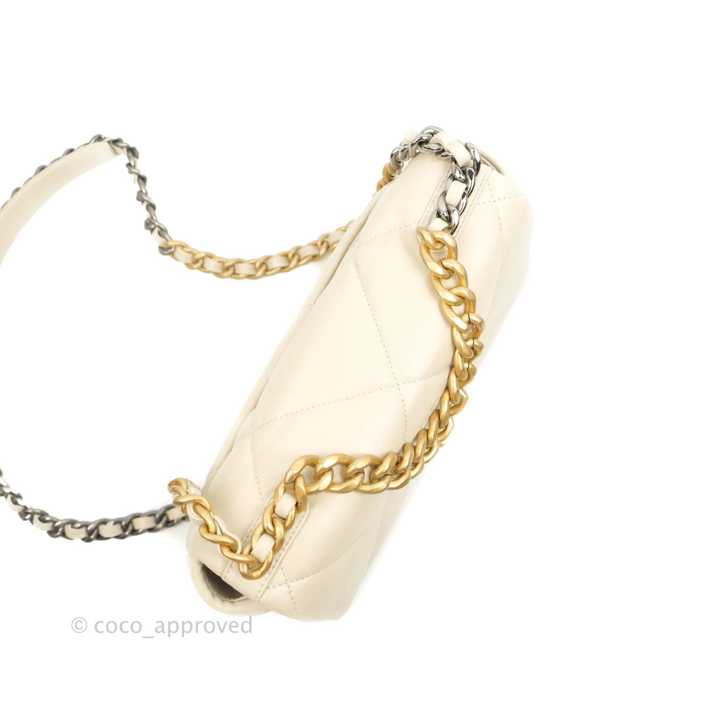 Chanel Small 19 Light Beige Flap Bag⁣ Lambskin Mixed Hardware 21C