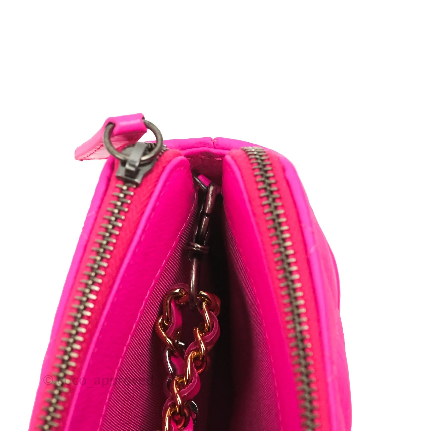 Chanel Gabrielle Clutch With Chain Goatskin Neo Pink Mixed Hardware