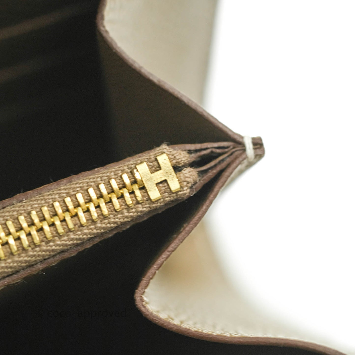 Hermès Constance Long To Go Wallet Epsom Gold Hardware