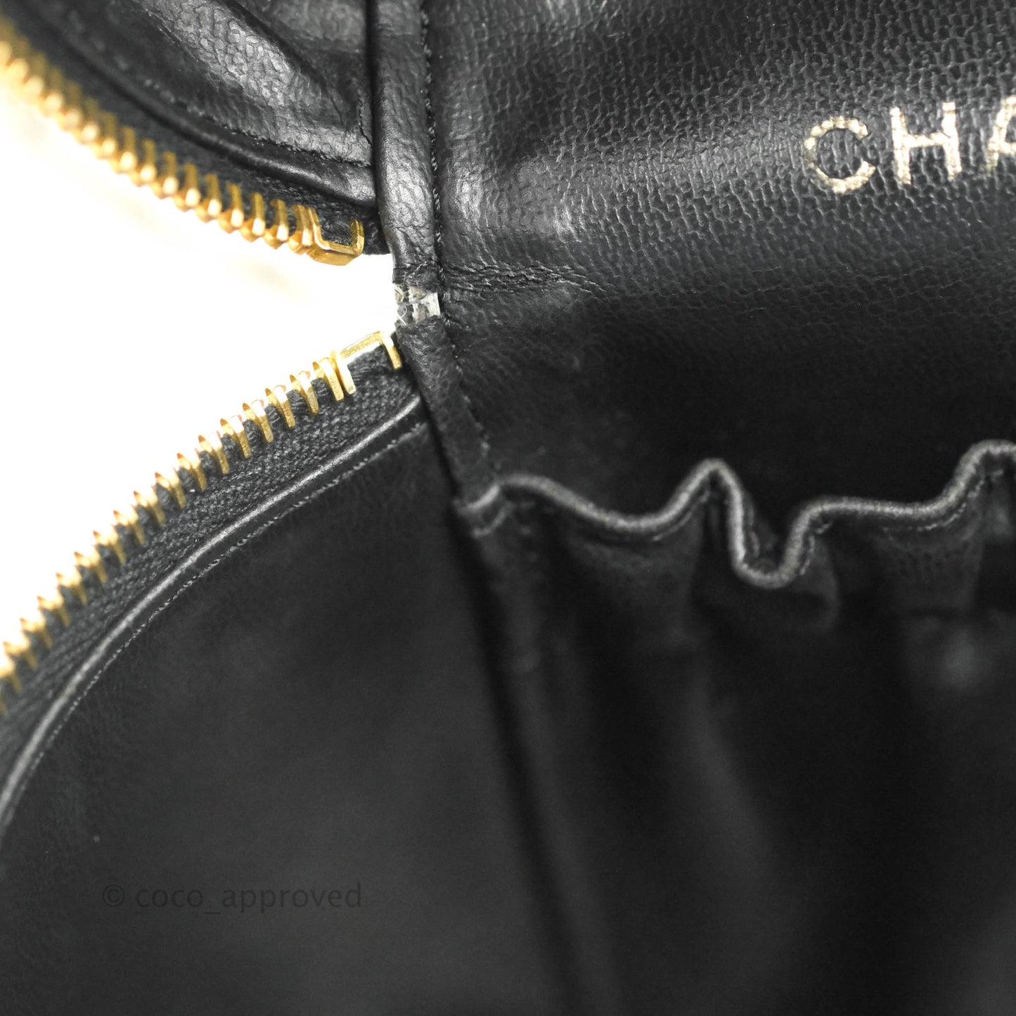 Chanel Vintage Vanity Case Black Caviar Gold Hardware