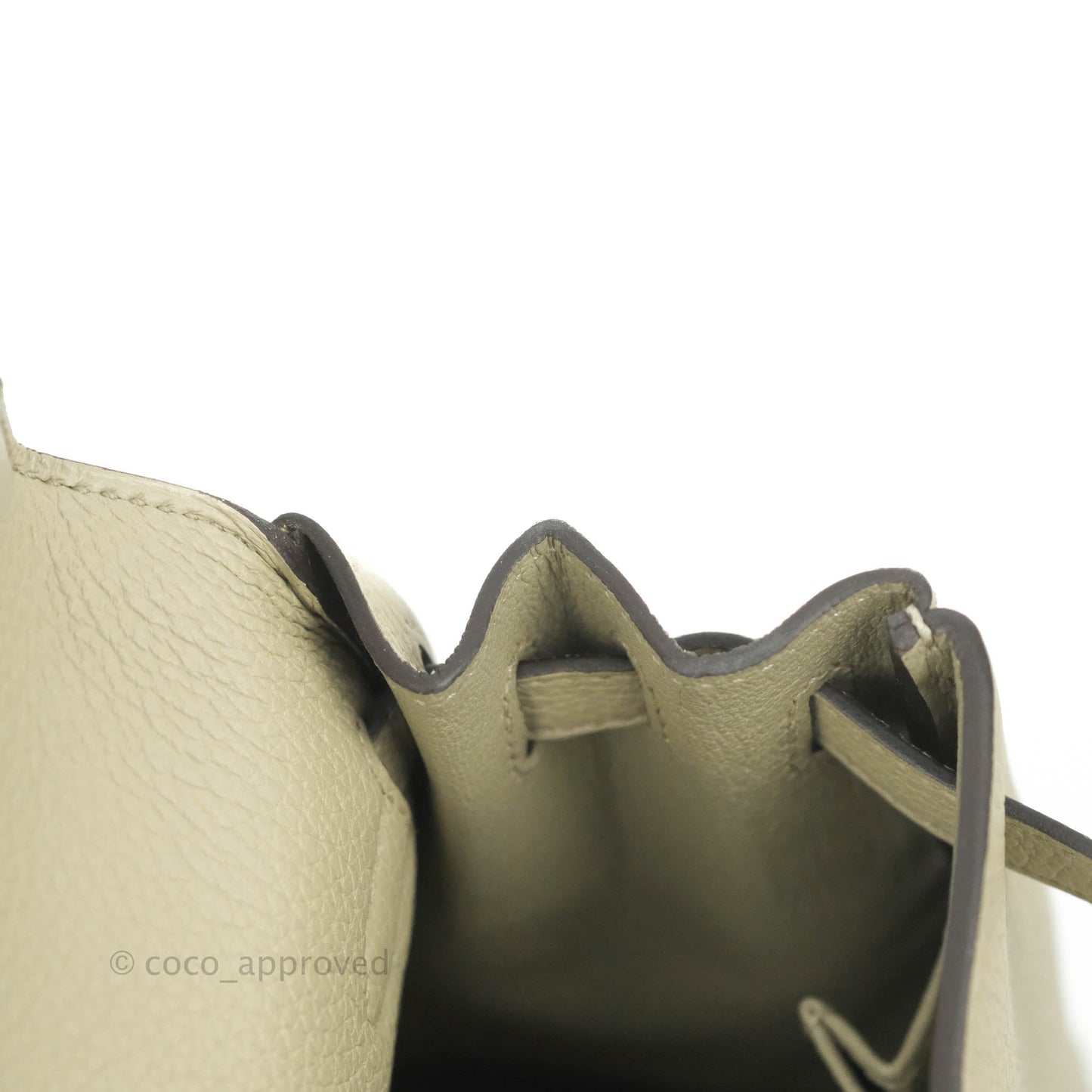 [DM to purchase] Hermès Retourne Taurillon Kelly 25 Sauge Togo Gold Hardware