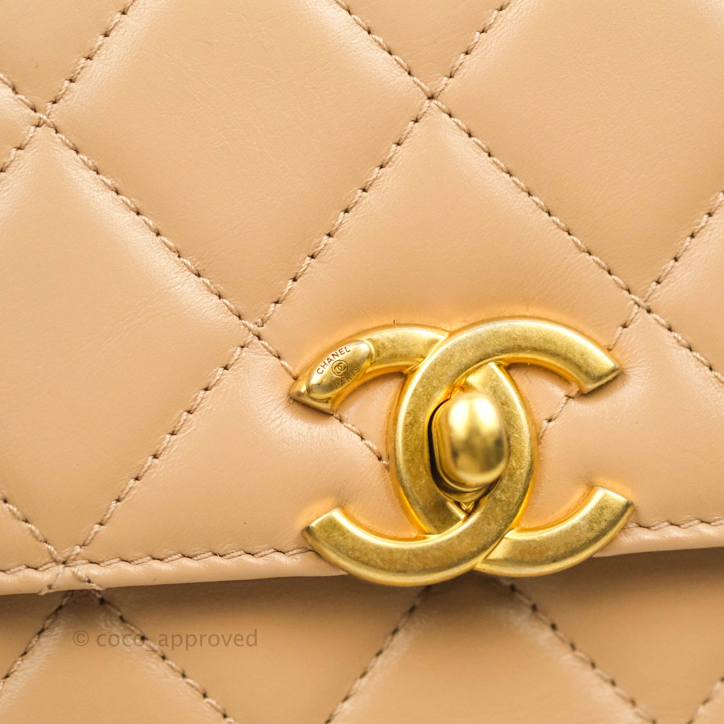 Chanel Quilted Mini Perfect Fit Adjustable Beige Calfskin Gold Hardware 21A