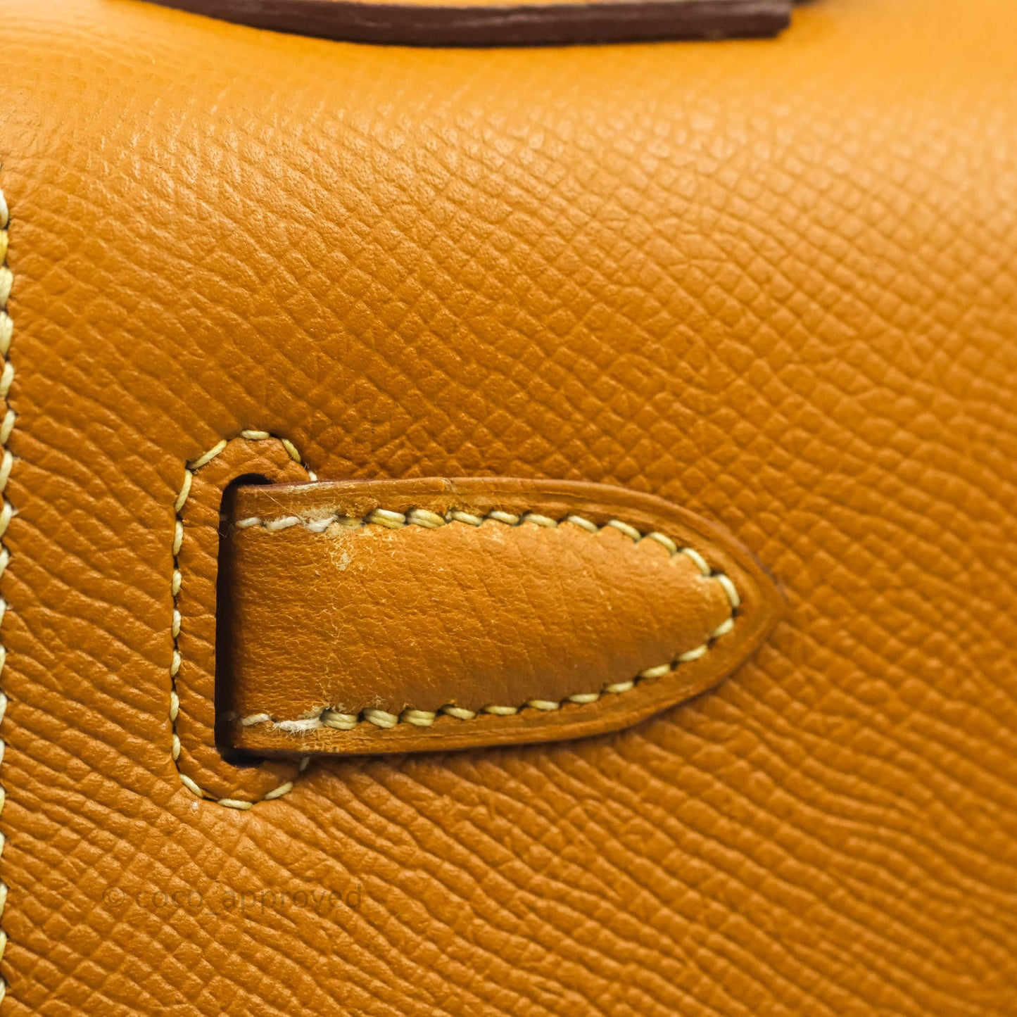 Hermès Vintage Kelly 28 Gold Epsom Gold Hardware
